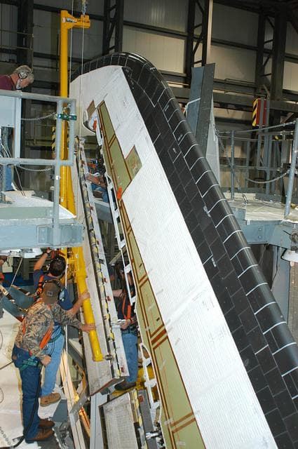 NASA image: KSC-04pd1030