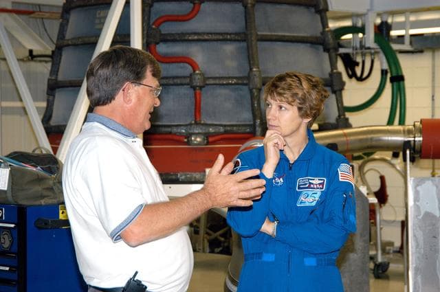 NASA image: KSC-04pd1058