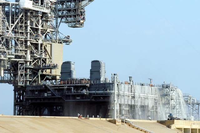 NASA image: KSC-04pd1069