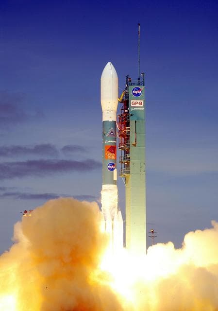 NASA image: KSC-04pd1083