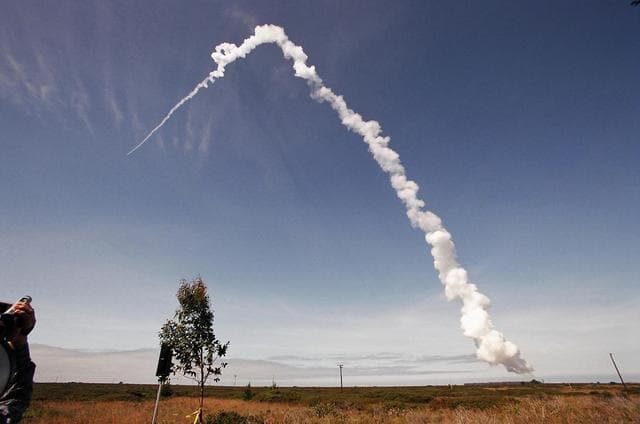 NASA image: KSC-04pd1086