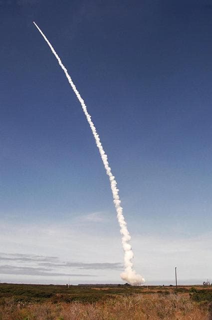 NASA image: KSC-04pd1087