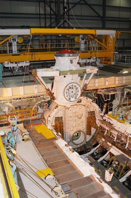 NASA image: KSC-04pd1135