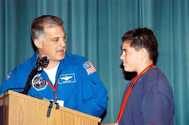 NASA image: KSC-04pd1164