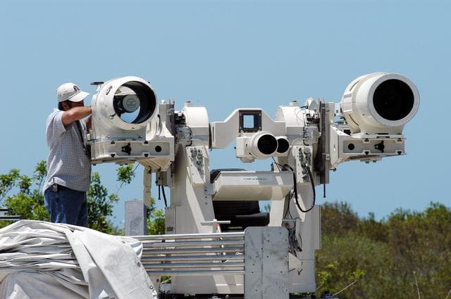 NASA image: KSC-04pd1219