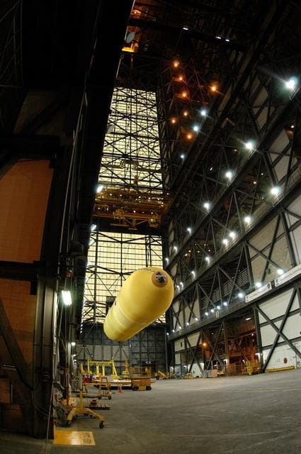 NASA image: KSC-04pd1264