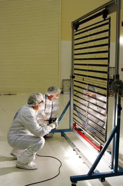 NASA image: KSC-04pd1322