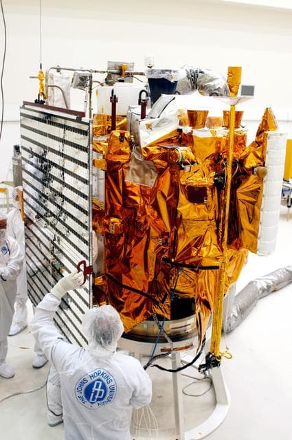 NASA image: KSC-04pd1341