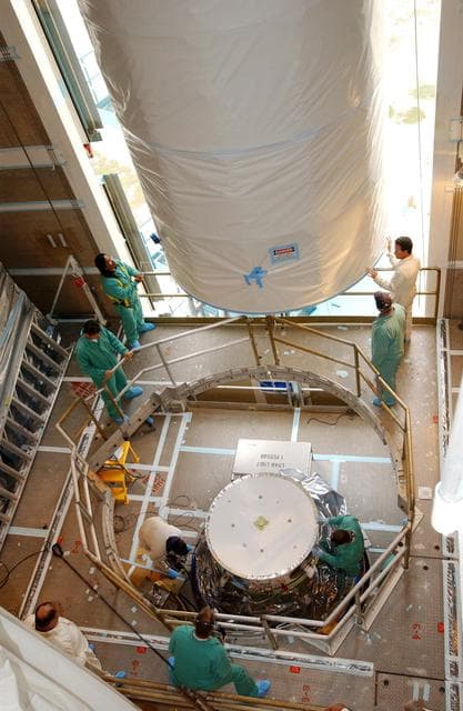 NASA image: KSC-04pd1356