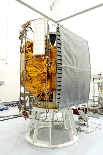 NASA image: KSC-04pd1385