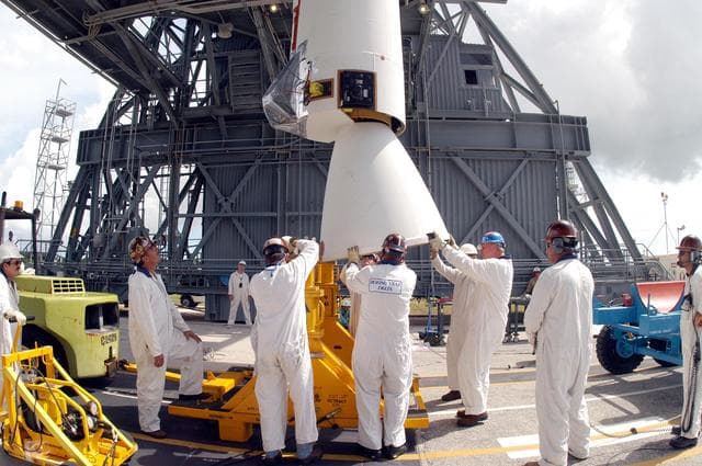 NASA image: KSC-04pd1411