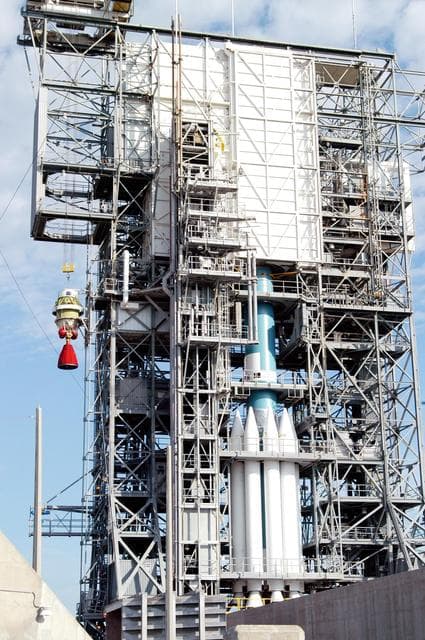 NASA image: KSC-04pd1448