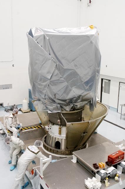 NASA image: KSC-04pd1489