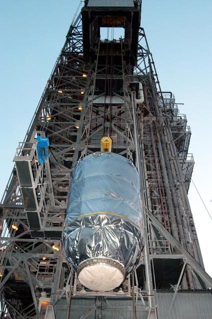 NASA image: KSC-04pd1515