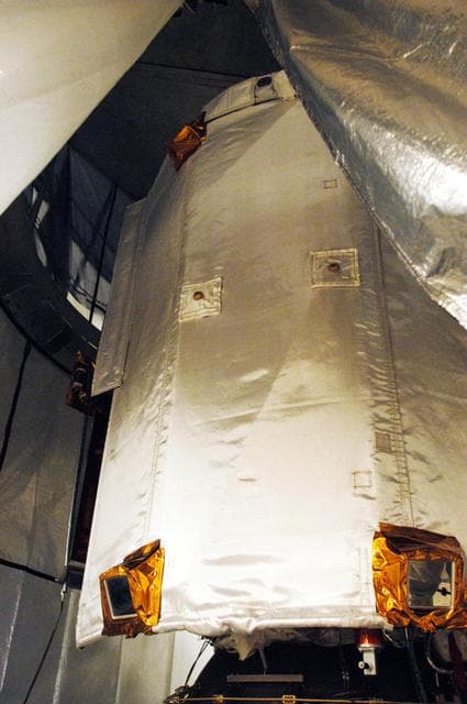 NASA image: KSC-04pd1540