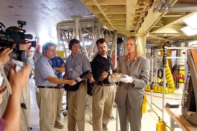 NASA image: KSC-04pd1547