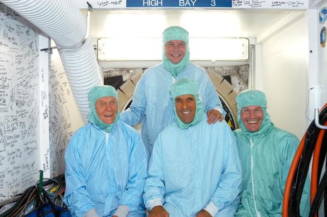 NASA image: KSC-04pd1561