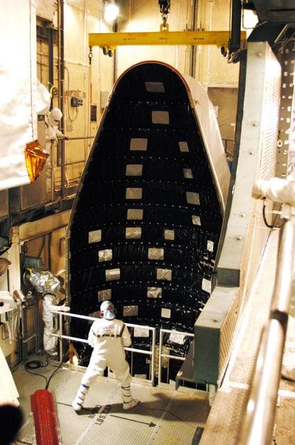 NASA image: KSC-04pd1568