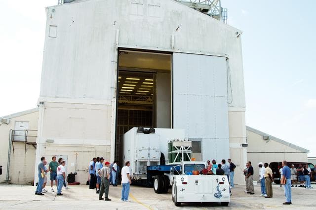 NASA image: KSC-04pd1585
