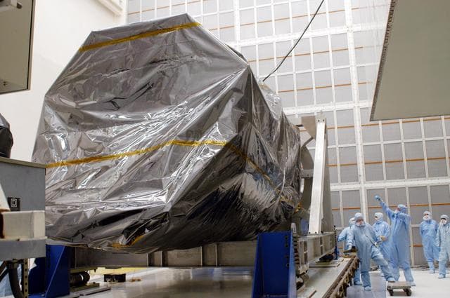 NASA image: KSC-04pd1587