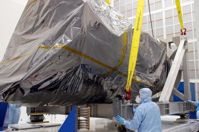 NASA image: KSC-04pd1588