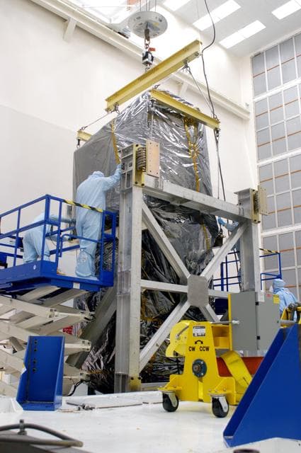 NASA image: KSC-04pd1590