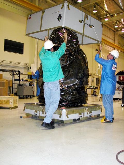 NASA image: KSC-04pd1592