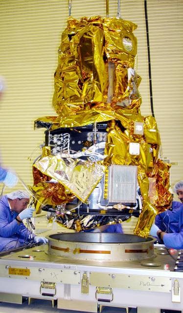 NASA image: KSC-04pd1596