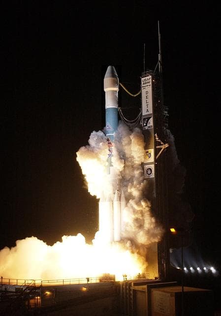NASA image: KSC-04pd1629