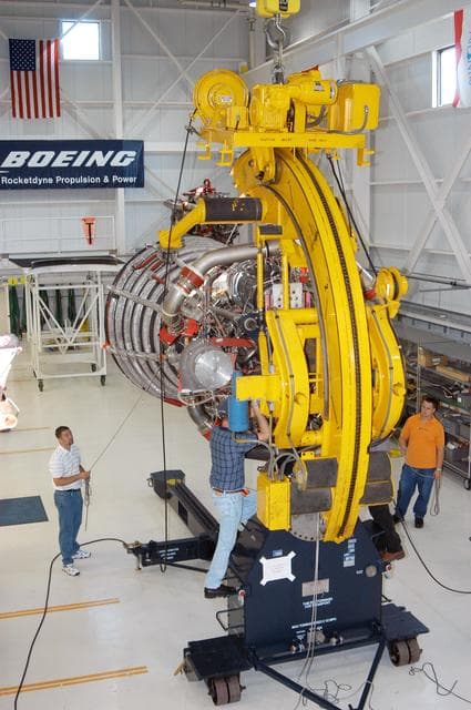 NASA image: KSC-04pd1647