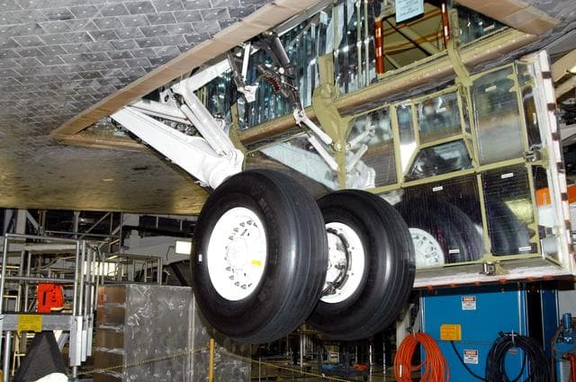 NASA image: KSC-04pd1695