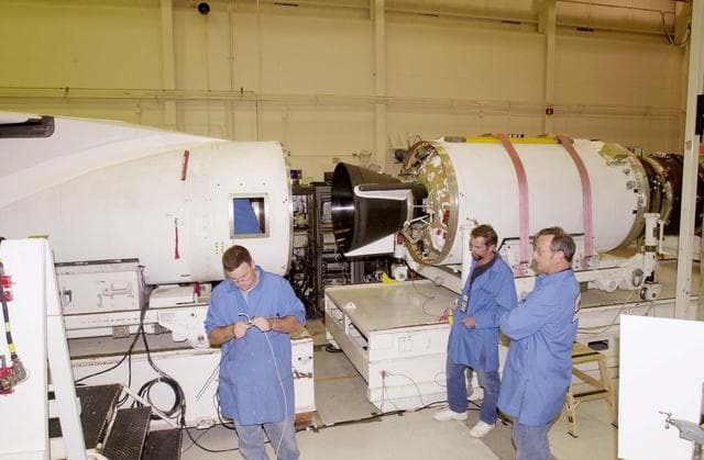 NASA image: KSC-04pd1815