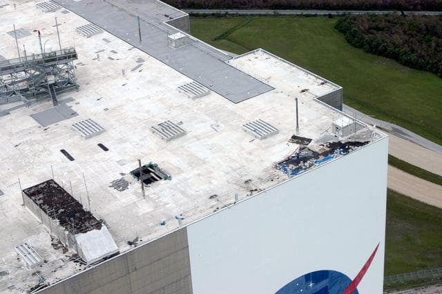 NASA image: KSC-04pd1903