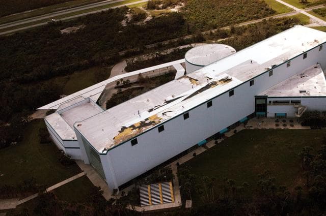 NASA image: KSC-04pd1953