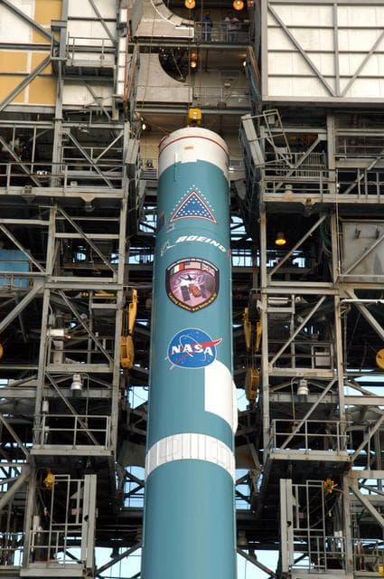 NASA image: KSC-04pd2033