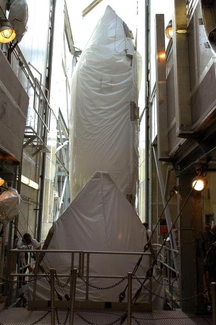 NASA image: KSC-04pd2072