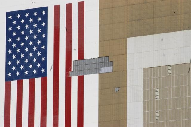 NASA image: KSC-04pd2093