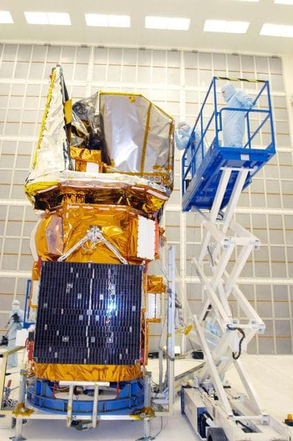NASA image: KSC-04pd2109