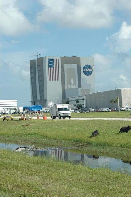 NASA image: KSC-05pd2262