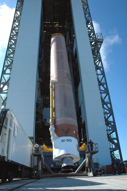 NASA image: KSC-05pd2266