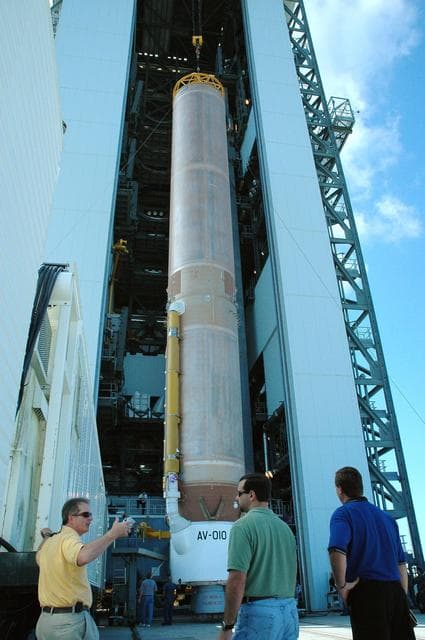 NASA image: KSC-05pd2267