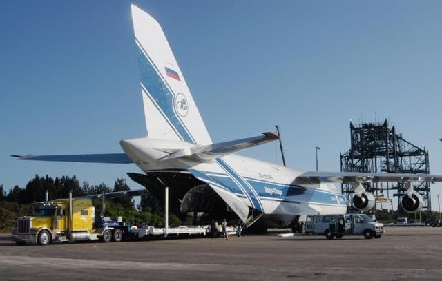 NASA image: KSC-05pd2271