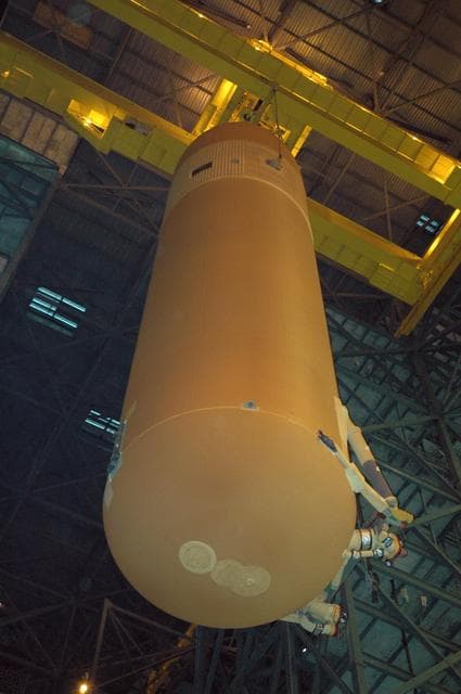 NASA image: KSC-05pd2280