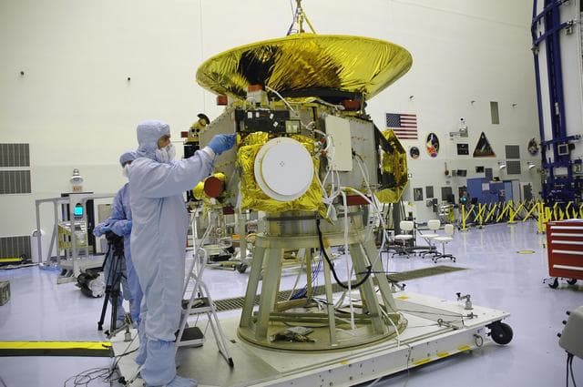 NASA image: KSC-05pd2313