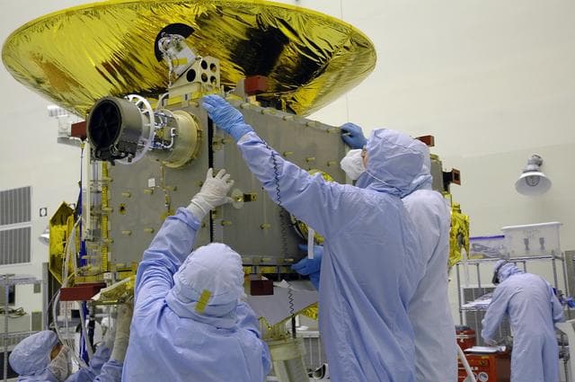 NASA image: KSC-05pd2314