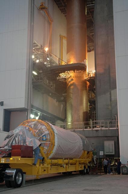 NASA image: KSC-05pd2317