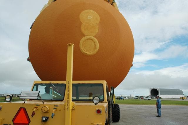 NASA image: KSC-05pd2333