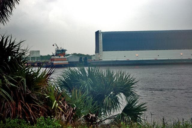 NASA image: KSC-05pd2338