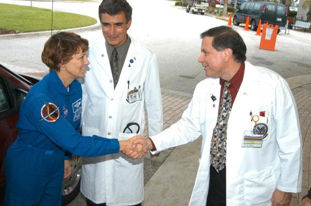 NASA image: KSC-05pd2377