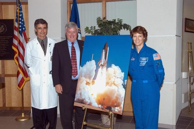 NASA image: KSC-05pd2382